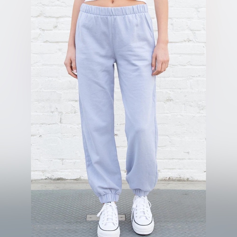 BRANDY MELVILLE LIGHT BLUE ROSA SWEATPANTS 💙